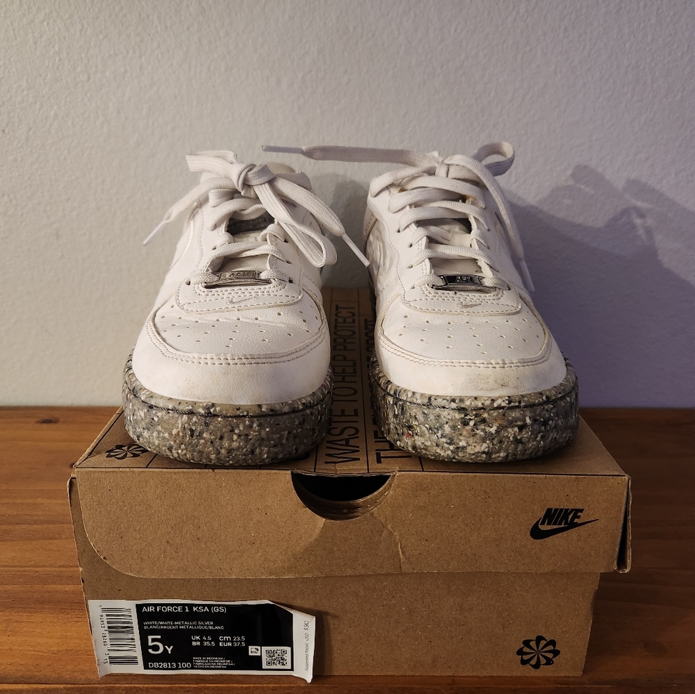 Nike Air Force 1